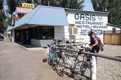 Oasis motel, RV park, and restaurant.