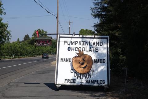 Pumpkinland chocolate sign.